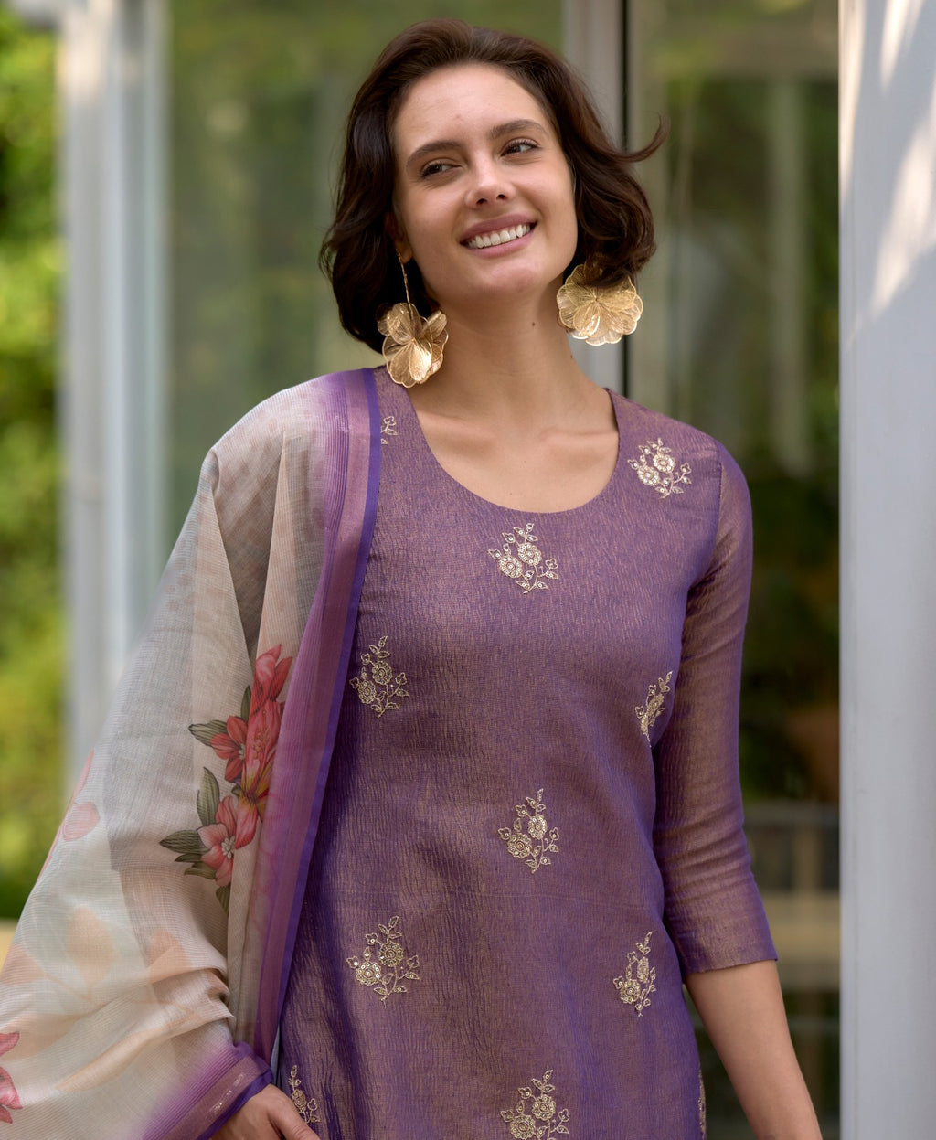 Anushka - Women's Traditional Indian Salwar Kameez