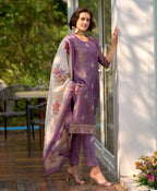 Anushka - Women's Traditional Indian Salwar Kameez