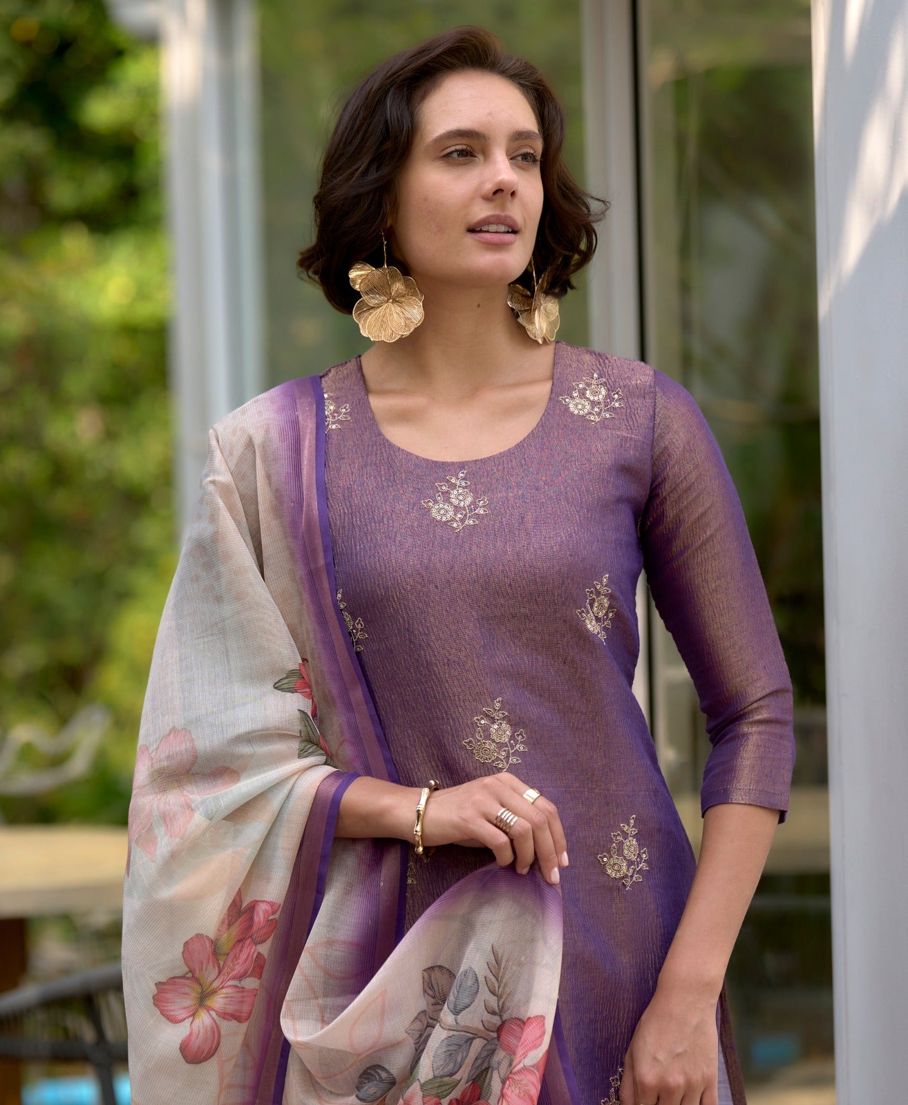 Anushka - Women's Traditional Indian Salwar Kameez