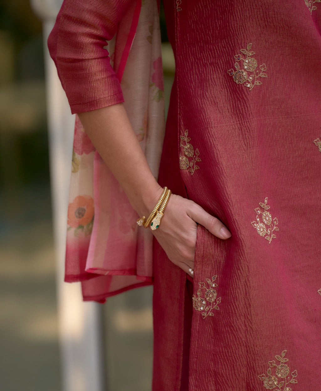 Aadhira - Women's Traditional Indian Salwar Kameez
