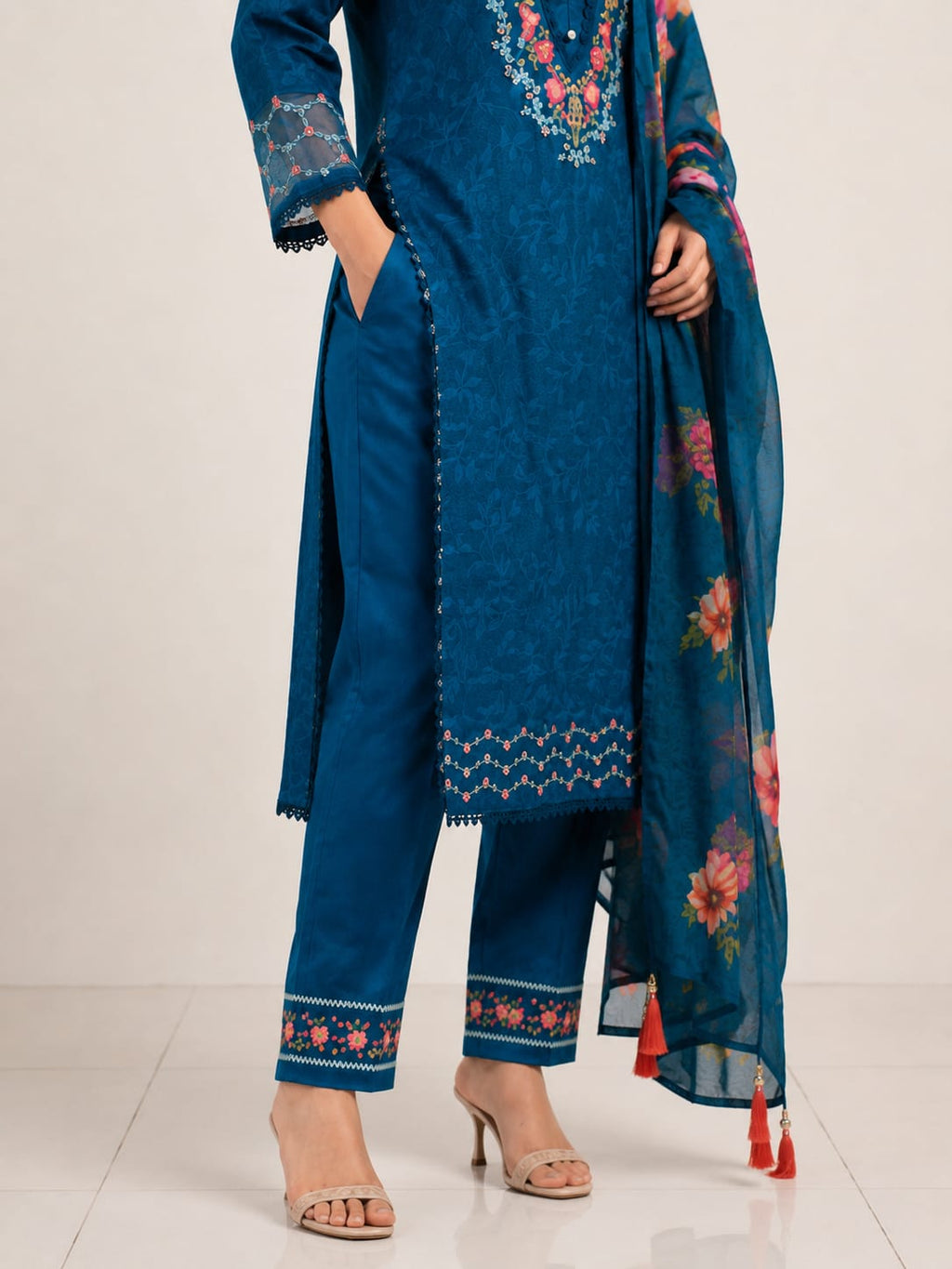 Aadhya - 3 Set Designer Kurta, Dupatta, Pant with Pocket