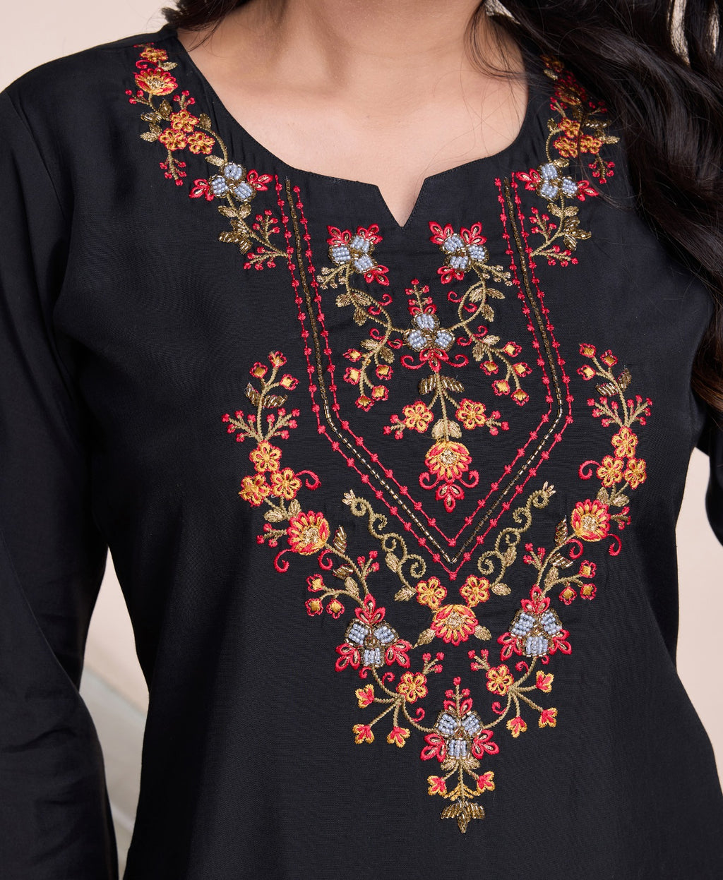 Kalyani - Women's Traditional Indian Salwar Kameez