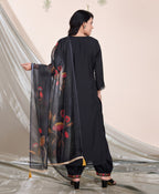 Kalyani - Women's Traditional Indian Salwar Kameez