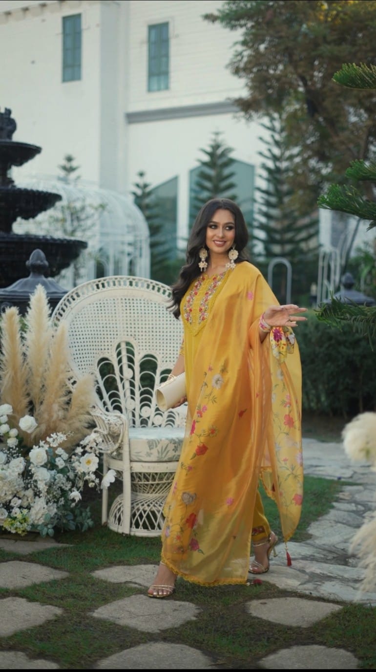 Nayara - Designer Kurti Set